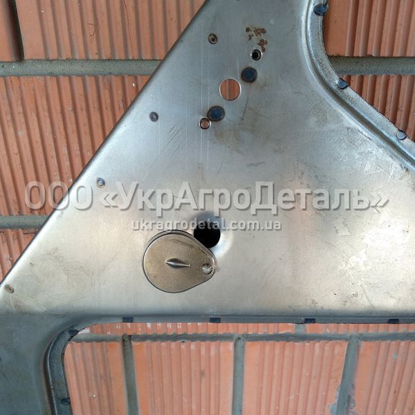 Каркас двері лівої ЮМЗ 45Т-6708030 45Т-6708030 фото