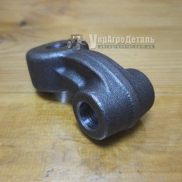 Сережка правого розкосу МТЗ (регульованого) 70-4605168 70-4605168 фото