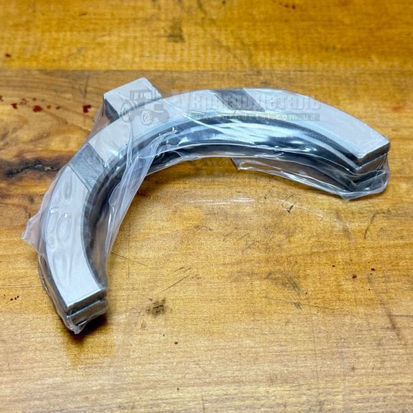 Комплект полуколец упорного подшипника МТЗ Д-240, 243, 245 Н1/Н2 Glyco "Federal Mogul" (США) А23.01-10401/403 фото
